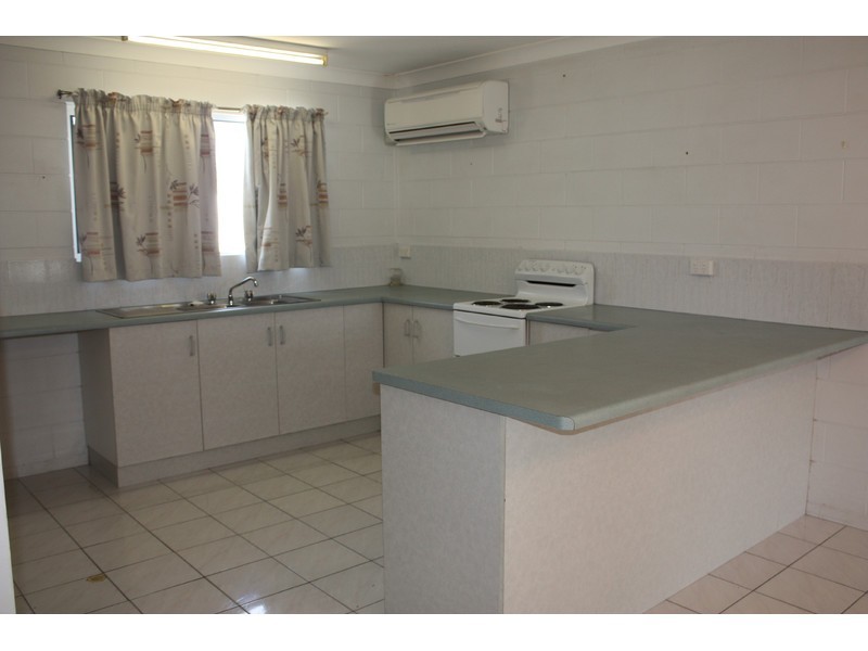 1/29 Gerard Street, Currajong QLD 4812