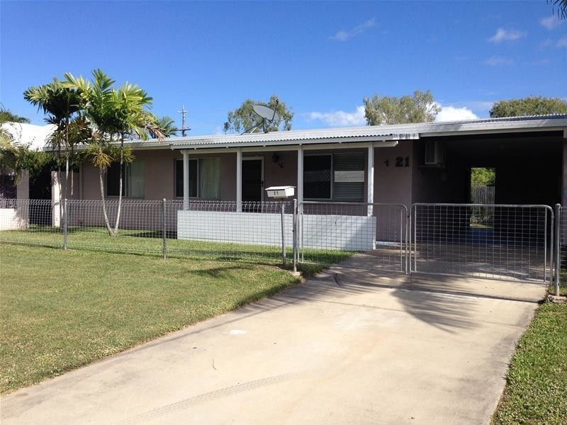 21 Deborah Street, Kelso QLD 4815