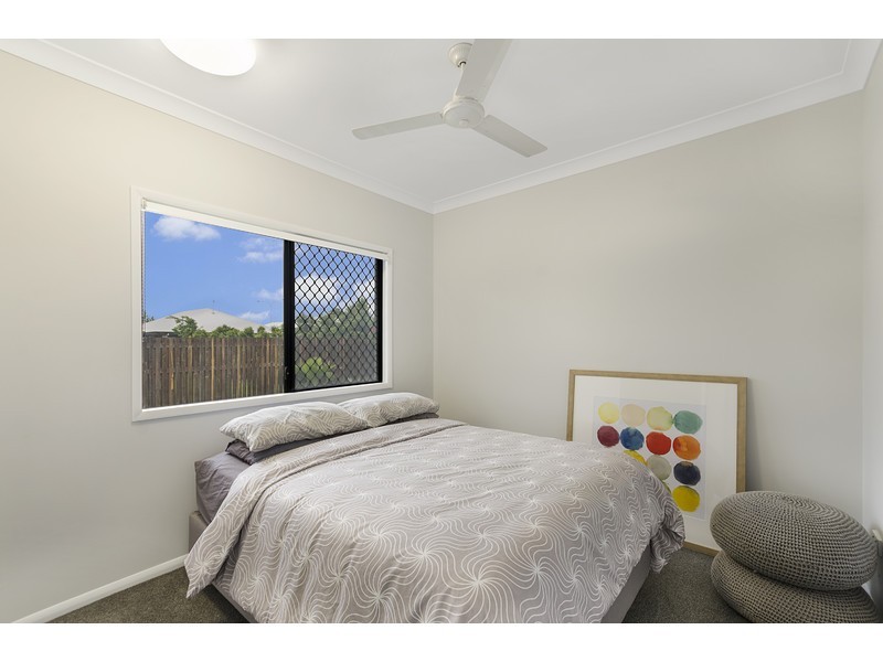 5 Dahlia Street, Burdell QLD 4818