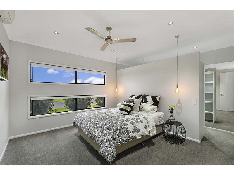 5 Dahlia Street, Burdell QLD 4818