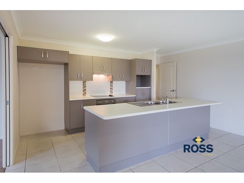 1 Makena Circuit, Burdell QLD 4818