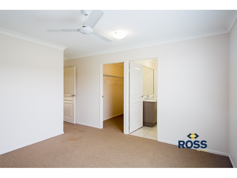 1 Makena Circuit, Burdell QLD 4818