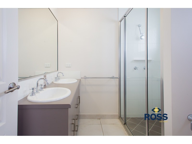 1 Makena Circuit, Burdell QLD 4818