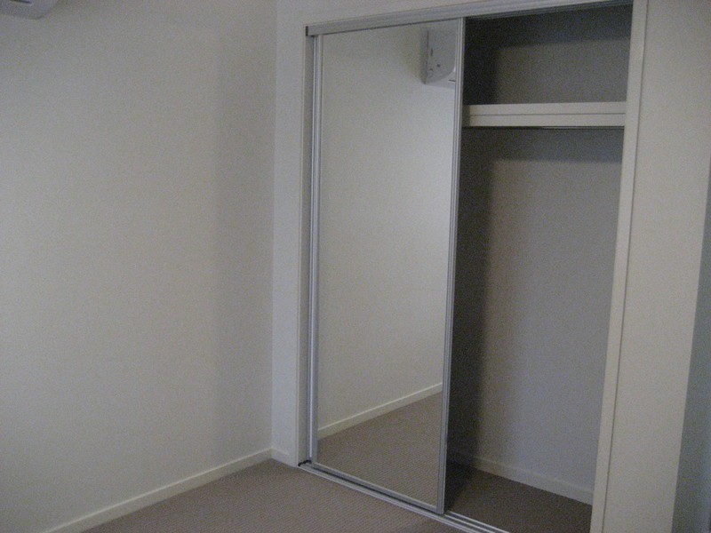 27 Ellenor Street, Mount Low QLD 4818