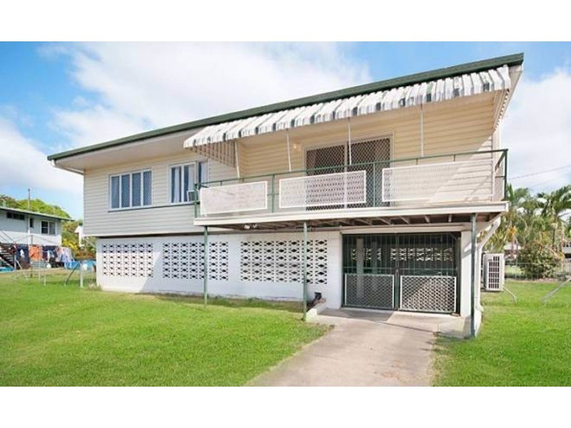 8 Carlisle Street, Cranbrook QLD 4814