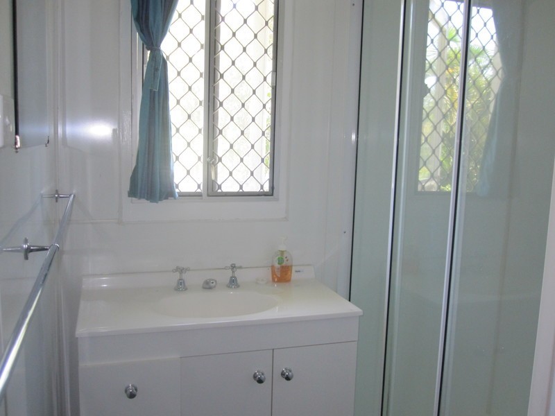 8 Carlisle Street, Cranbrook QLD 4814