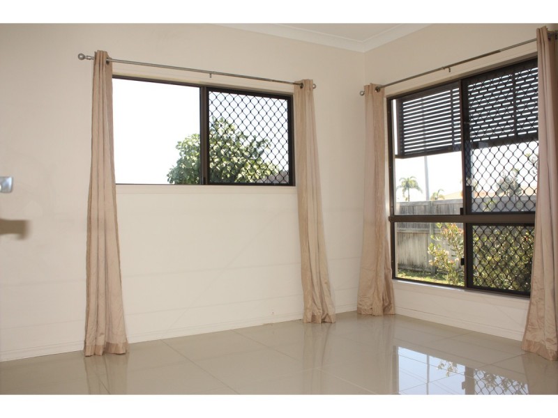 2/1 Vai Avenue, Condon QLD 4815