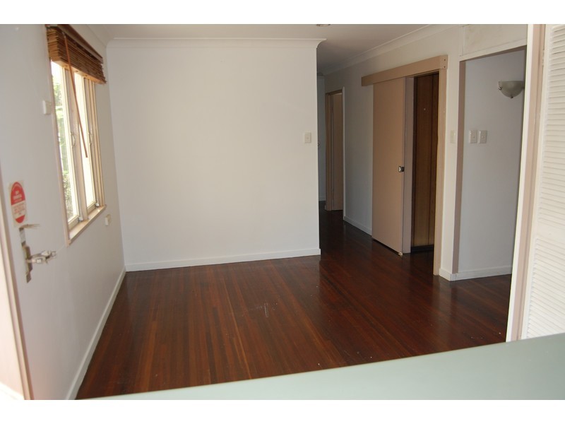 111 Nathan Street, Cranbrook QLD 4814