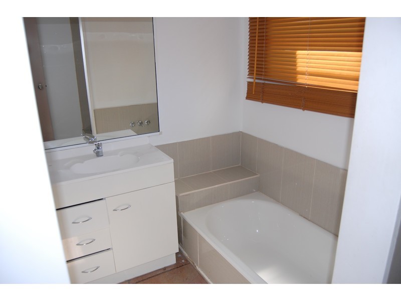 111 Nathan Street, Cranbrook QLD 4814