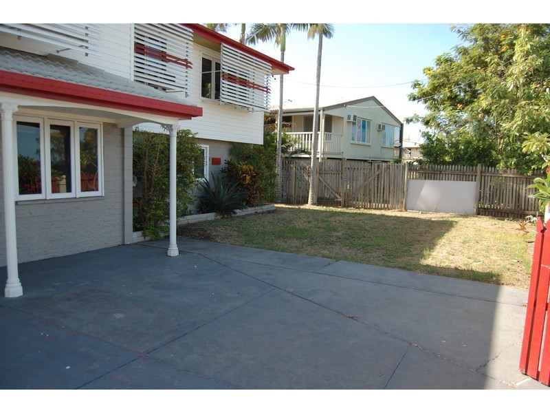 111 Nathan Street, Cranbrook QLD 4814