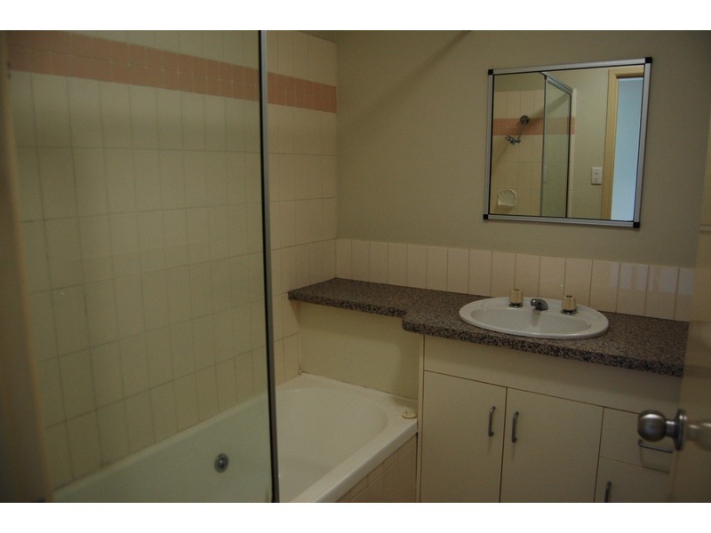 15/29-31 Victoria Street, North Ward QLD 4810