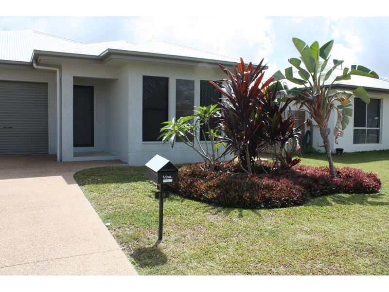 10 Hollanders Crescent, Kelso QLD 4815