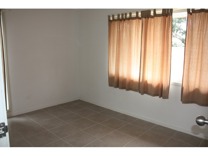 317 Pinnacle Drive, Rasmussen QLD 4815