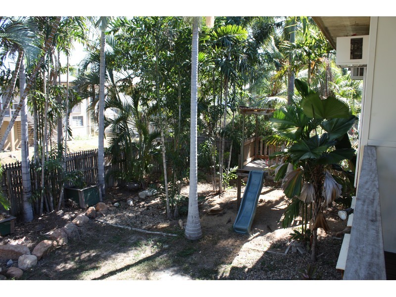 22 Blaxland Crescent, Vincent QLD 4814