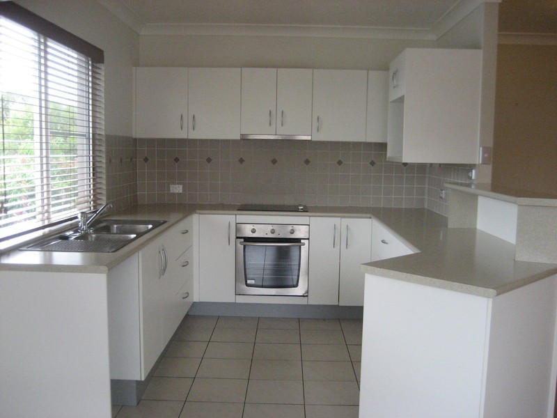 4/130 Eyre Street, North Ward QLD 4810