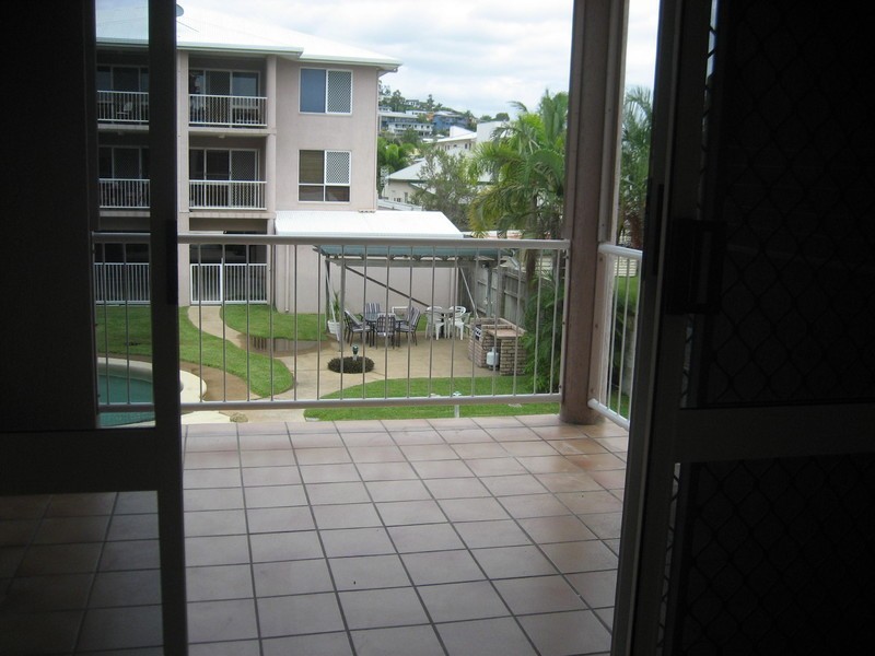 4/130 Eyre Street, North Ward QLD 4810