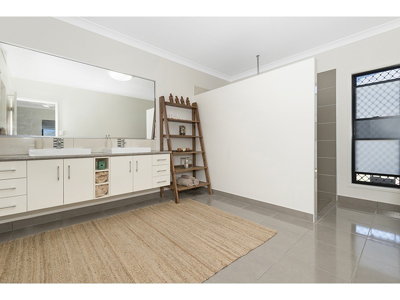 12 Therese Court, Alice River QLD 4817