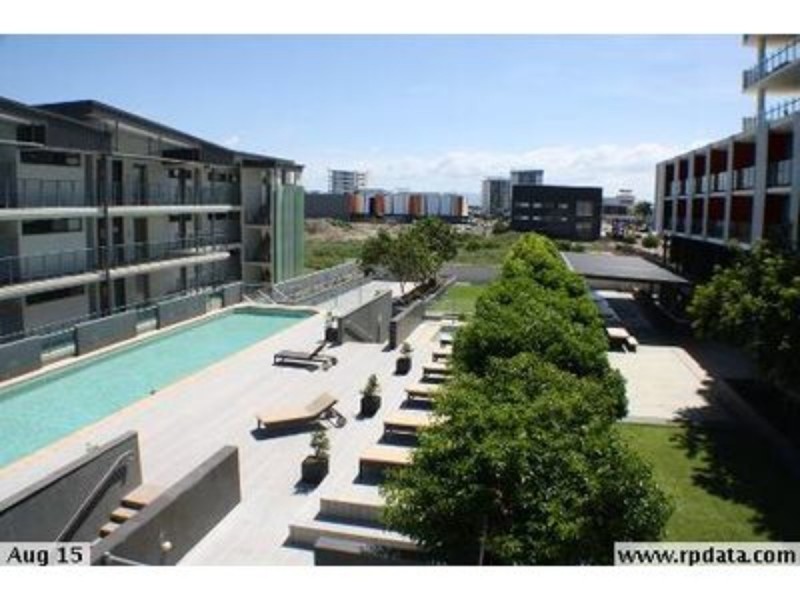 30/4 Aplin Street, Townsville City QLD 4810