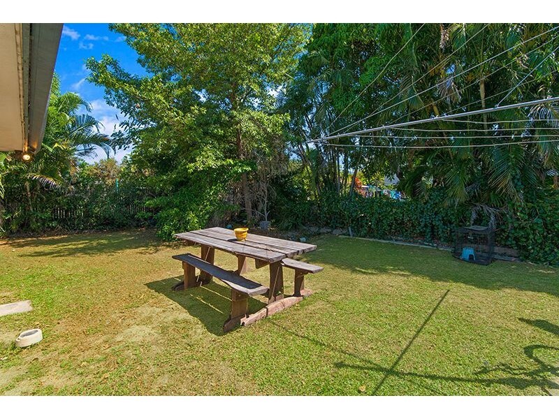 13 Lumeah Street, Cranbrook QLD 4814