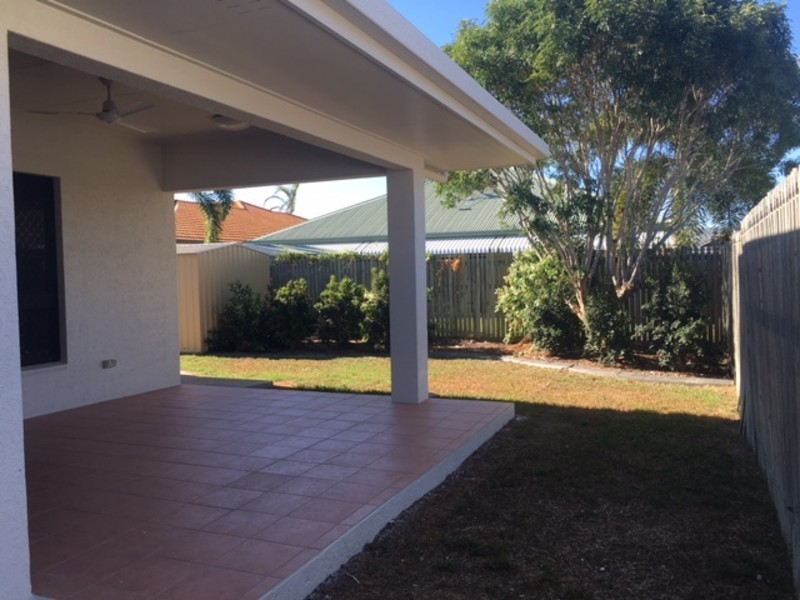 33 Elphinstone Drive, Kirwan QLD 4817
