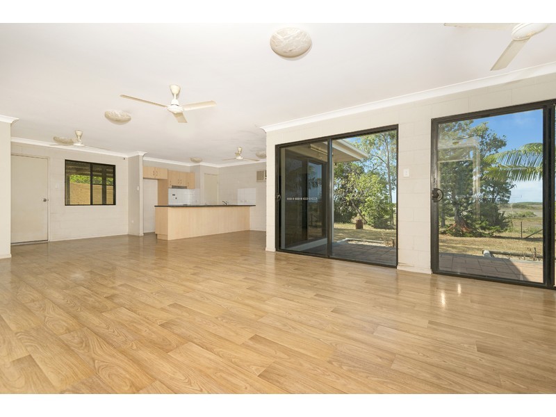 21 Lyons Crescent, Nome QLD 4816