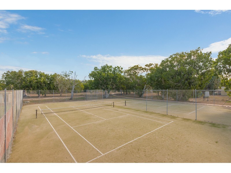 21 Lyons Crescent, Nome QLD 4816