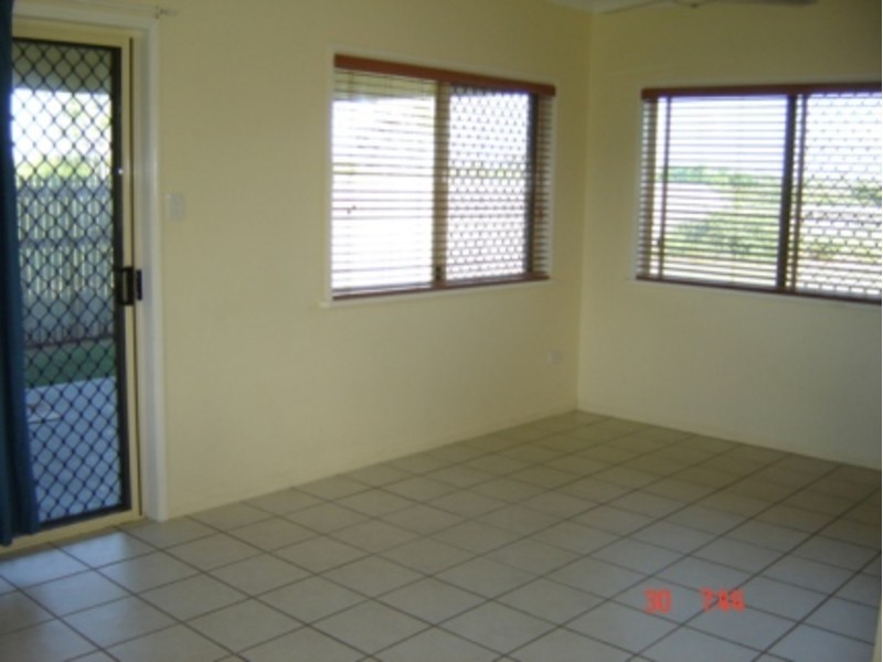 64 Santal Drive, Rasmussen QLD 4815