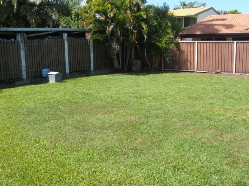 5 Ash Street, Kirwan QLD 4817