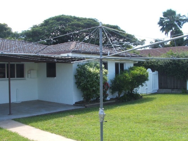 5 Ash Street, Kirwan QLD 4817