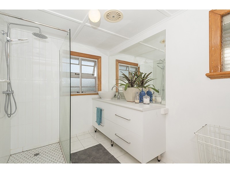 2 Haig Street, Pimlico QLD 4812