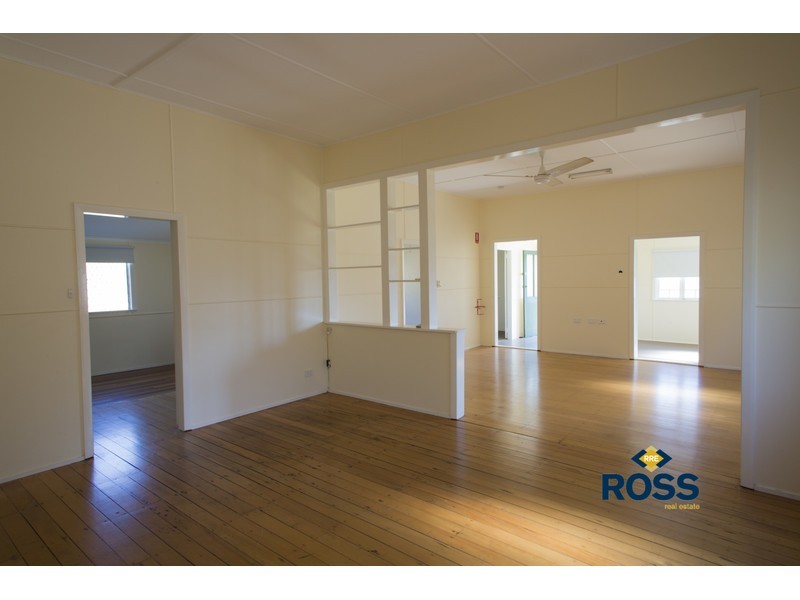 44 Bayswater Road, Hyde Park QLD 4812