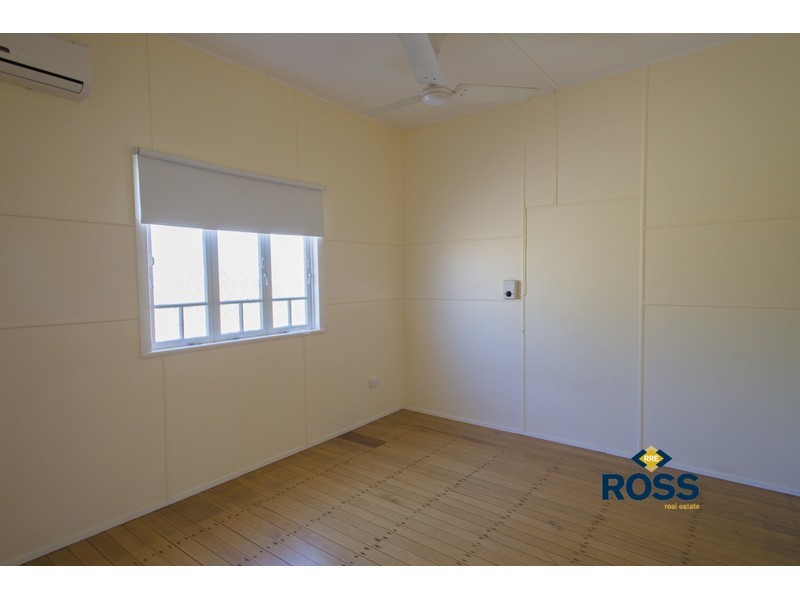 44 Bayswater Road, Hyde Park QLD 4812