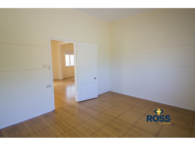 44 Bayswater Road, Hyde Park QLD 4812