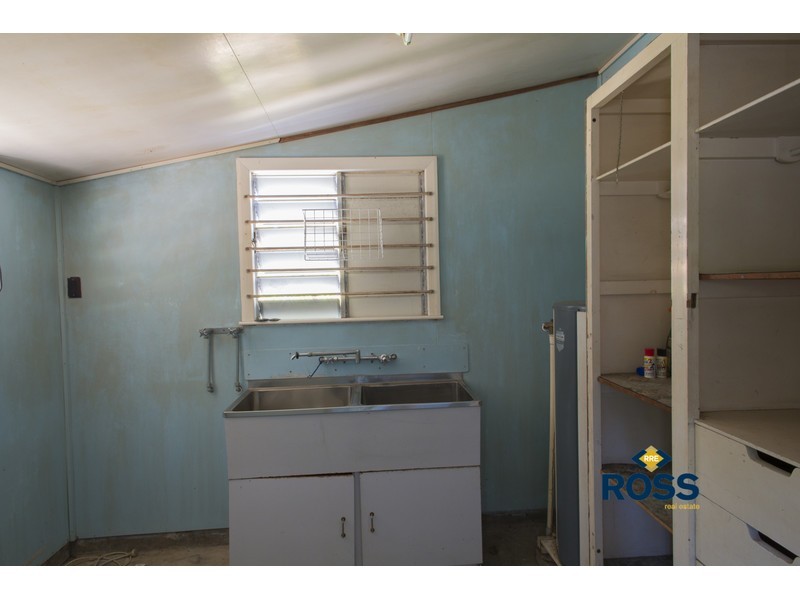 44 Bayswater Road, Hyde Park QLD 4812