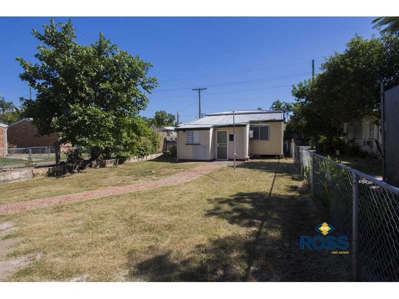 44 Bayswater Road, Hyde Park QLD 4812