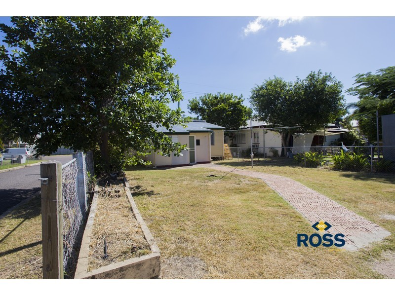 44 Bayswater Road, Hyde Park QLD 4812