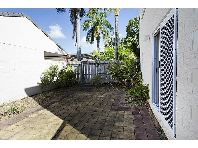 6/57 Lowth Street, Rosslea QLD 4812