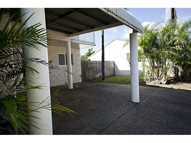 6/57 Lowth Street, Rosslea QLD 4812