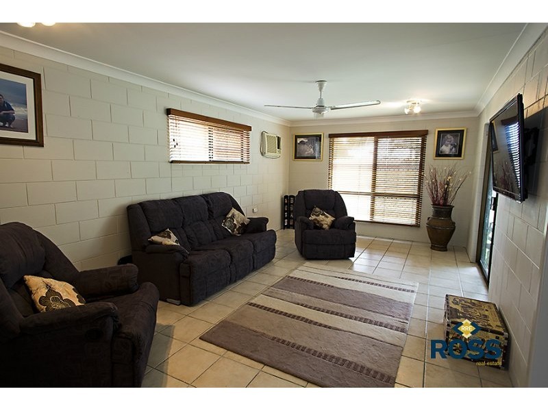 36 Wayne Street, Kelso QLD 4815