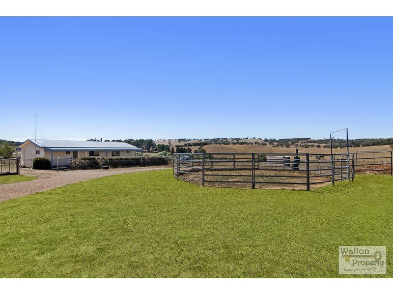 294 Village Road, Newbridge NSW 2795