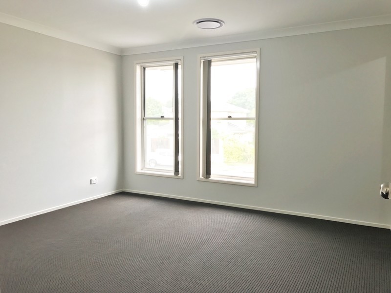 34b Rothwell Circuit, Glenwood NSW 2768