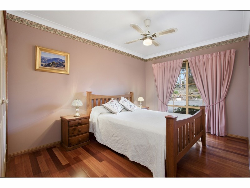 868 Comleroy Road, Kurrajong NSW 2758