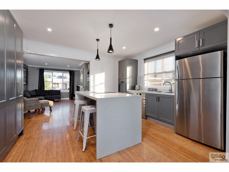 42 Holborrow Avenue, Hobartville NSW 2753