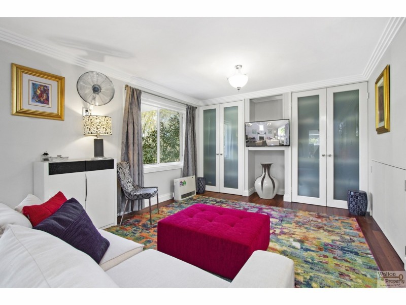 8 Central Street, Wentworth Falls NSW 2782