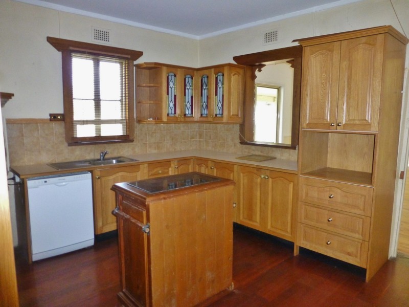 111 Boundary Road, Glossodia NSW 2756