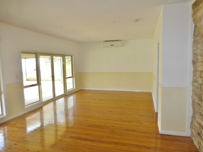 111 Boundary Road, Glossodia NSW 2756