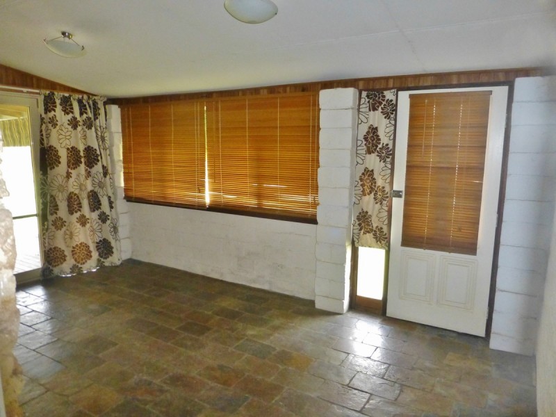 111 Boundary Road, Glossodia NSW 2756