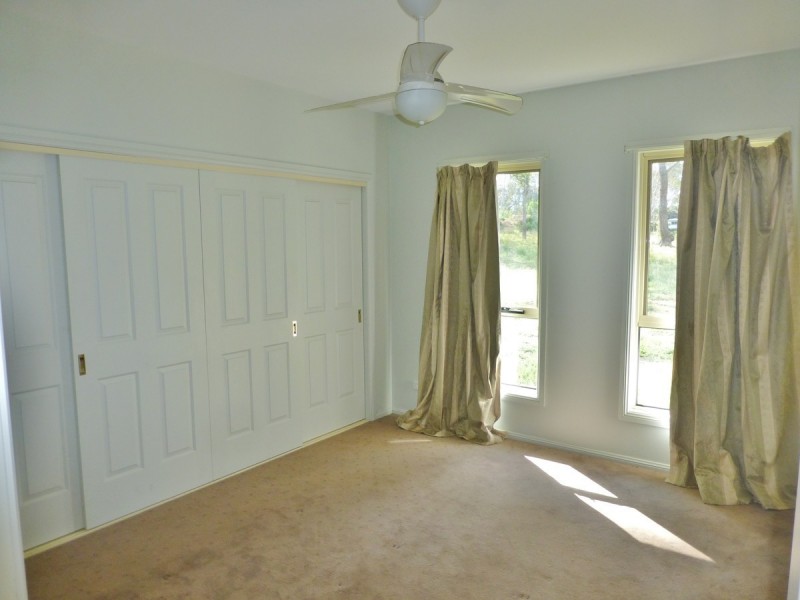 111 Boundary Road, Glossodia NSW 2756