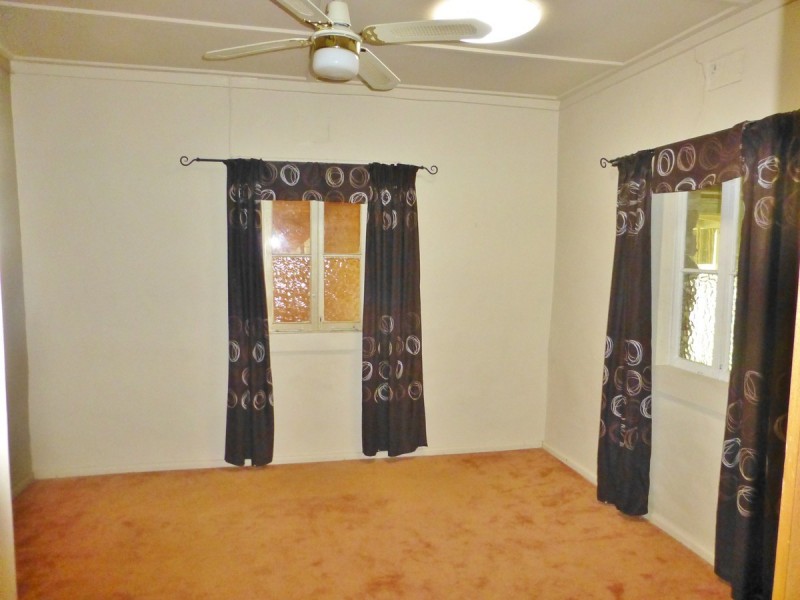 111 Boundary Road, Glossodia NSW 2756