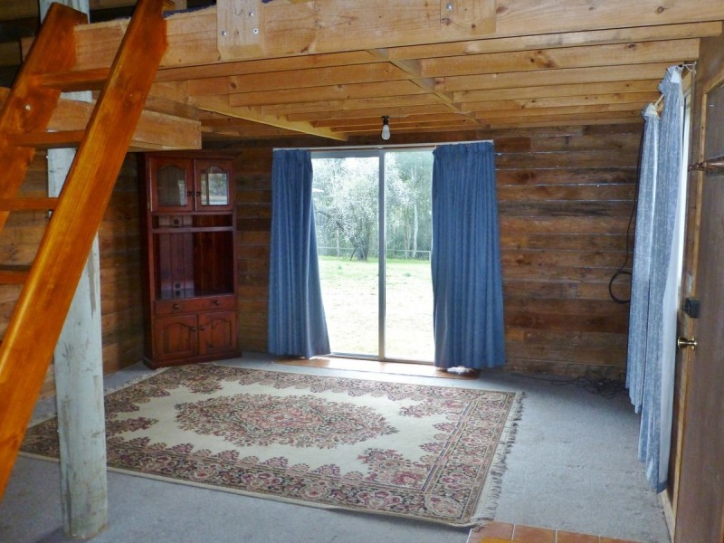 111 Boundary Road, Glossodia NSW 2756